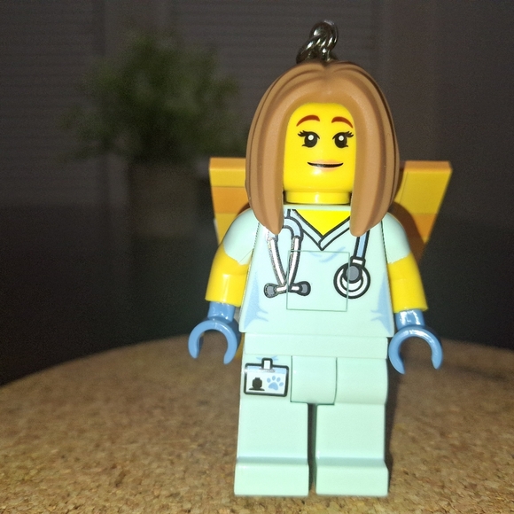 Lego LEDLITE Nurse with a Keychain - Picture 3 of 14